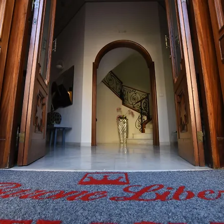 Barone Liberty & Luxury Spa-boutique Bed & Breakfast